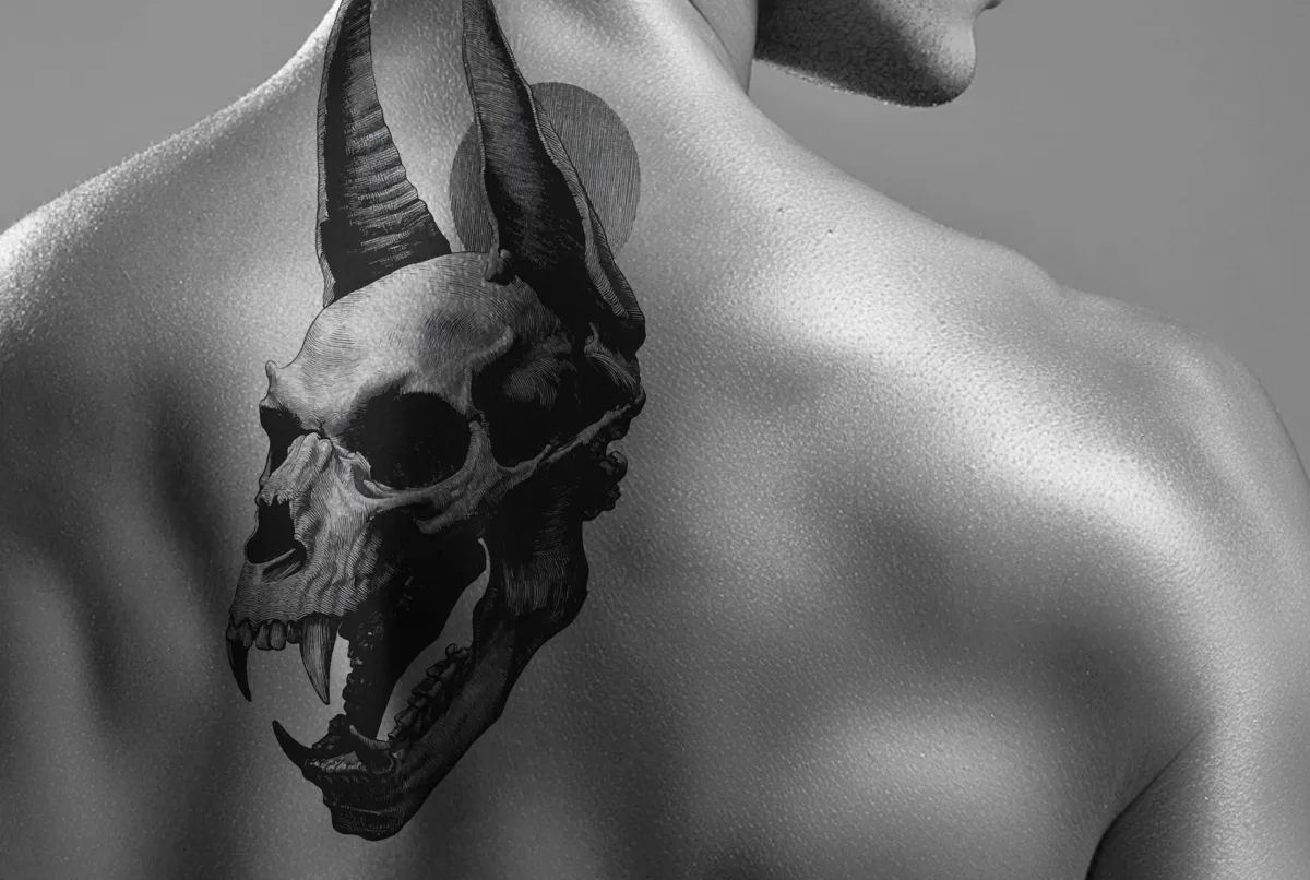 Skull Loup anibus — simulation sur peau