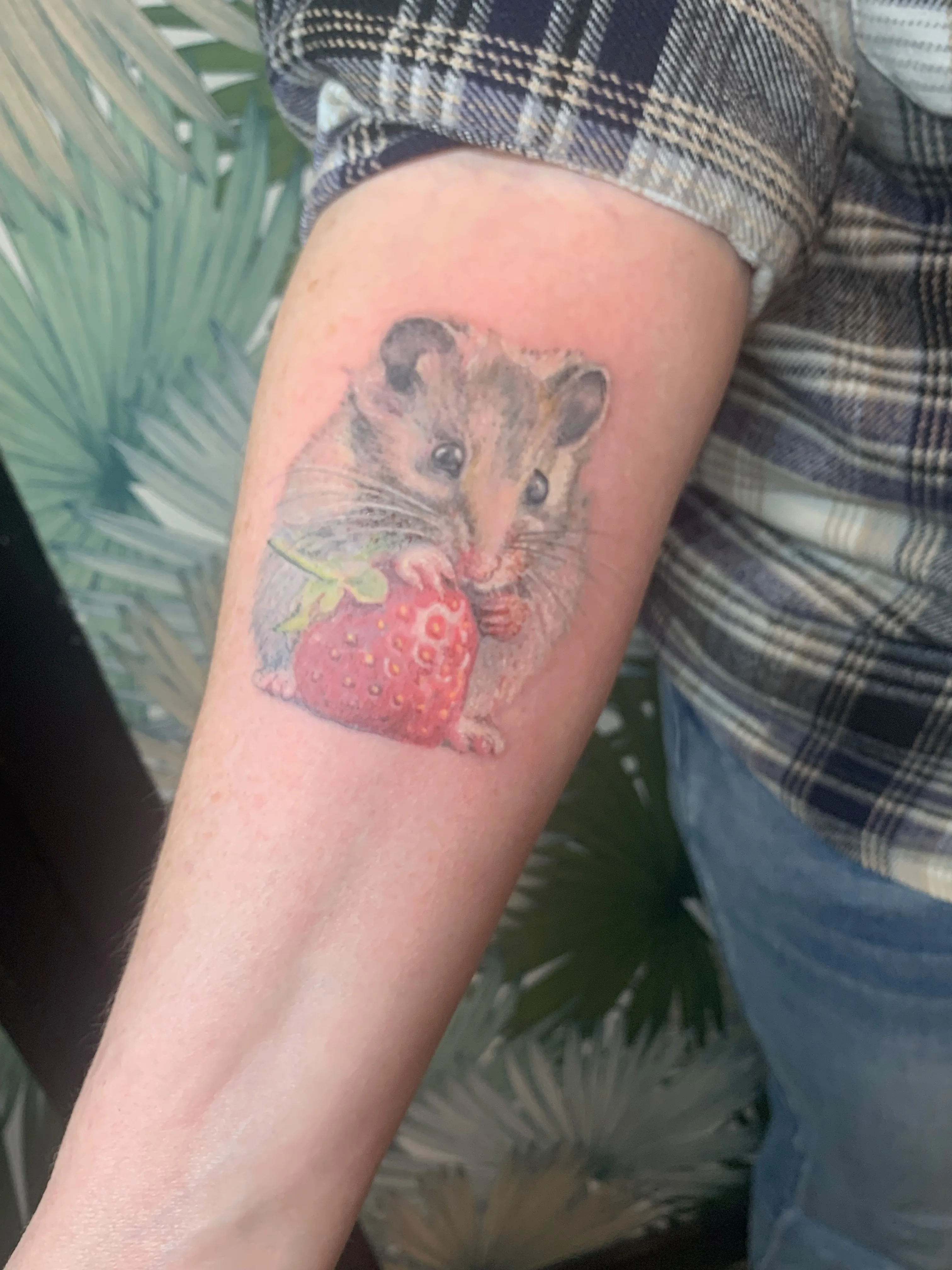 Micro tatouage réaliste dans le Var - photo