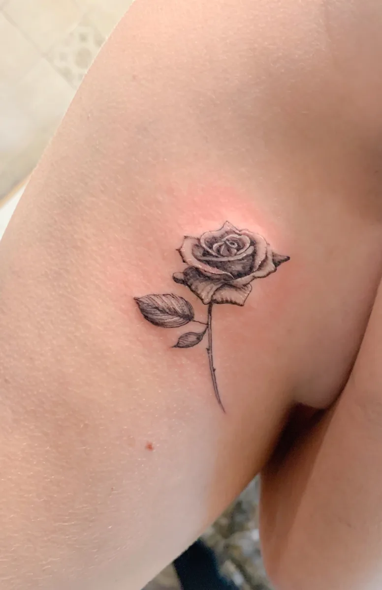 Rose miniature réaliste : la délicatesse du micro réalisme - photo 2