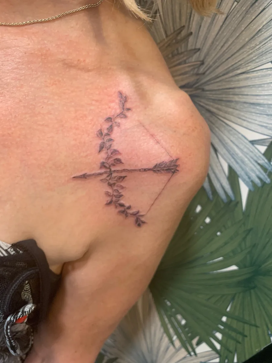 Tatouage Fineline dans le Var - photo