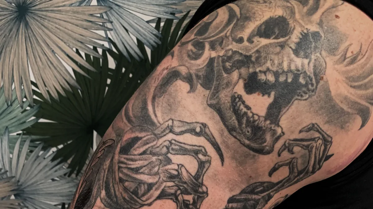 Tatouage Skull Boxeur sur Mesure dans le Var