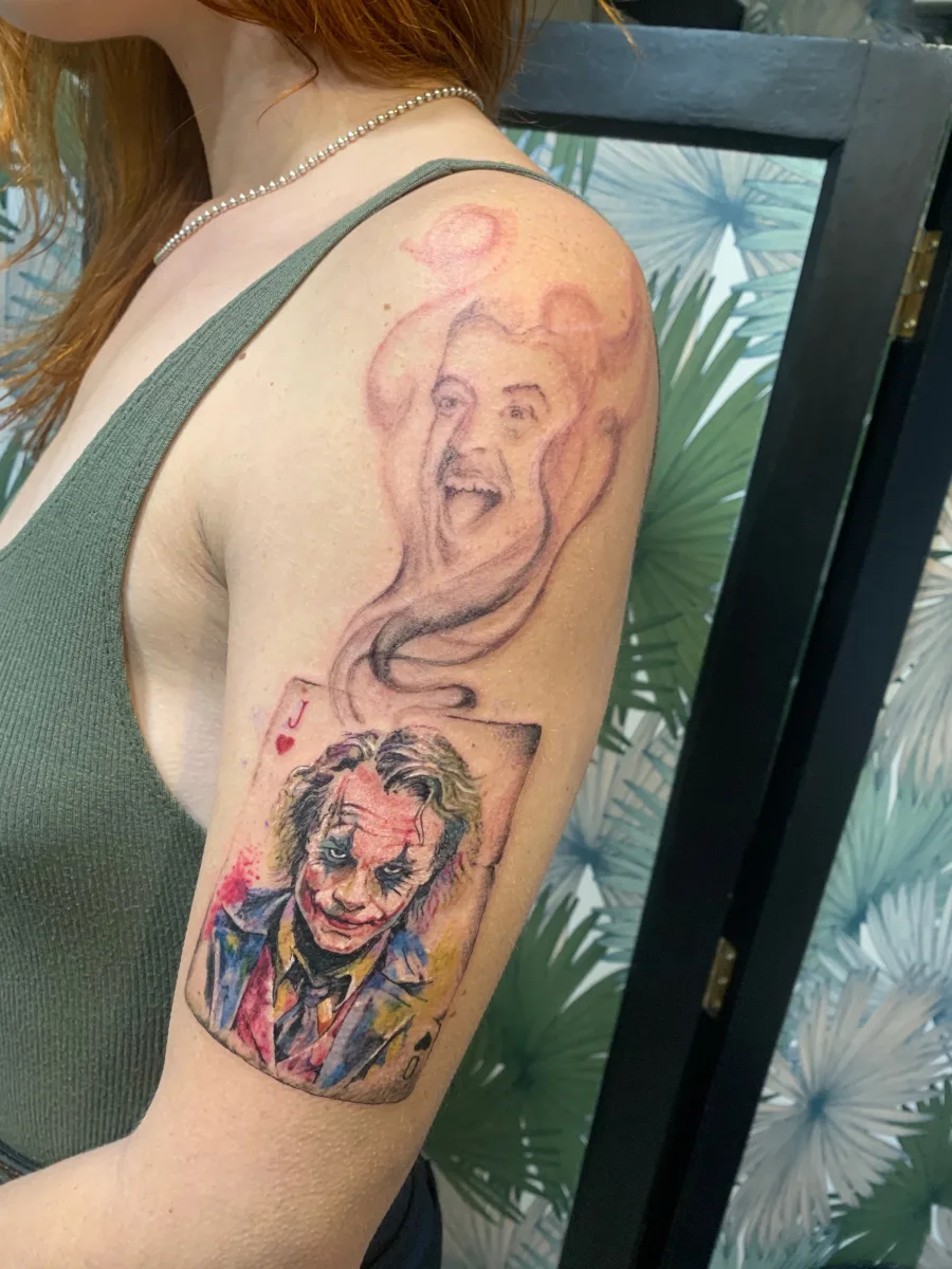 Tatouage The Joker : entre chaos et précision, une œuvre unique dans le Var - photo 2