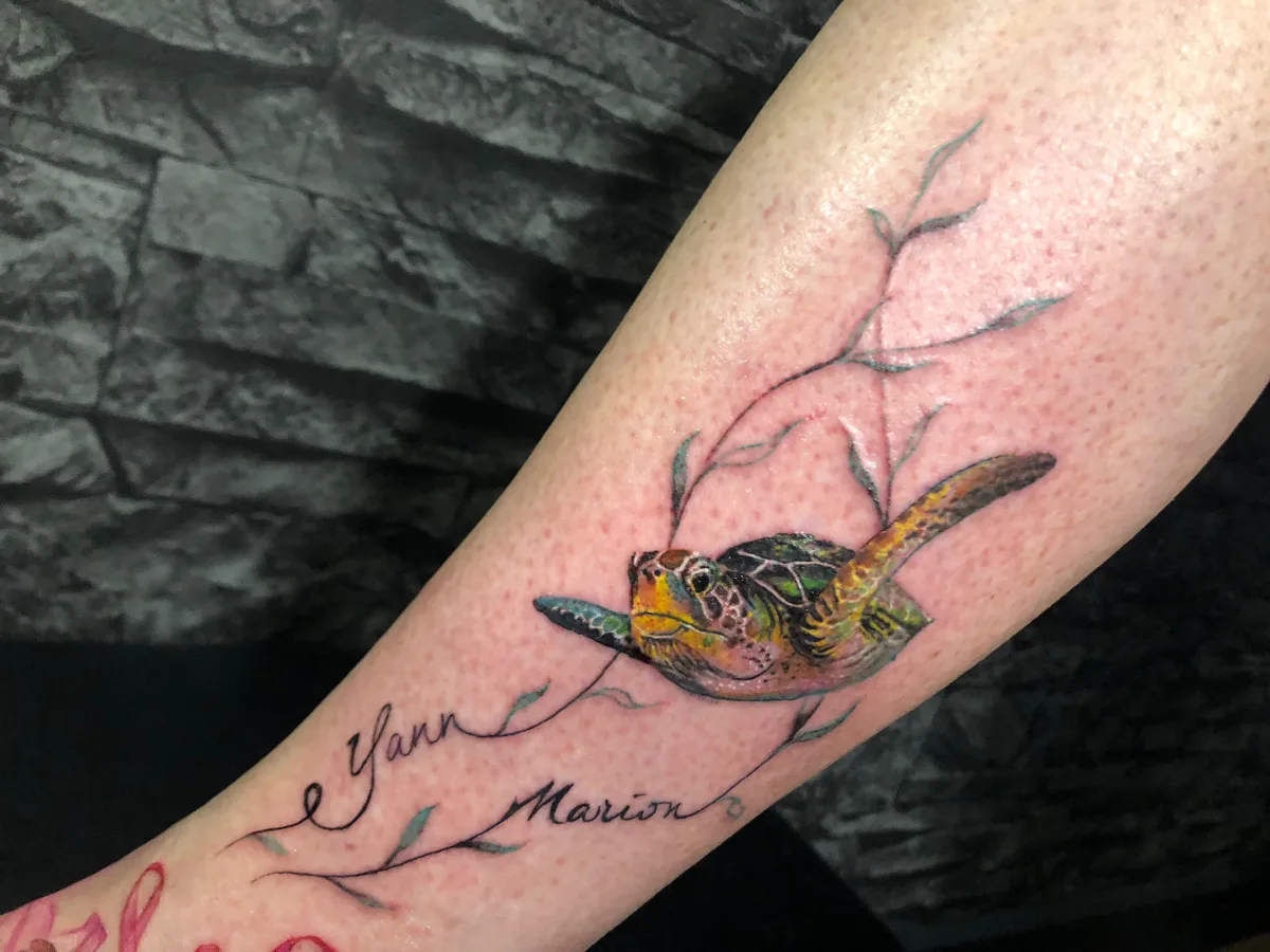 Tortue hyperréaliste : un tatouage vivant sur ta peau - photo 2